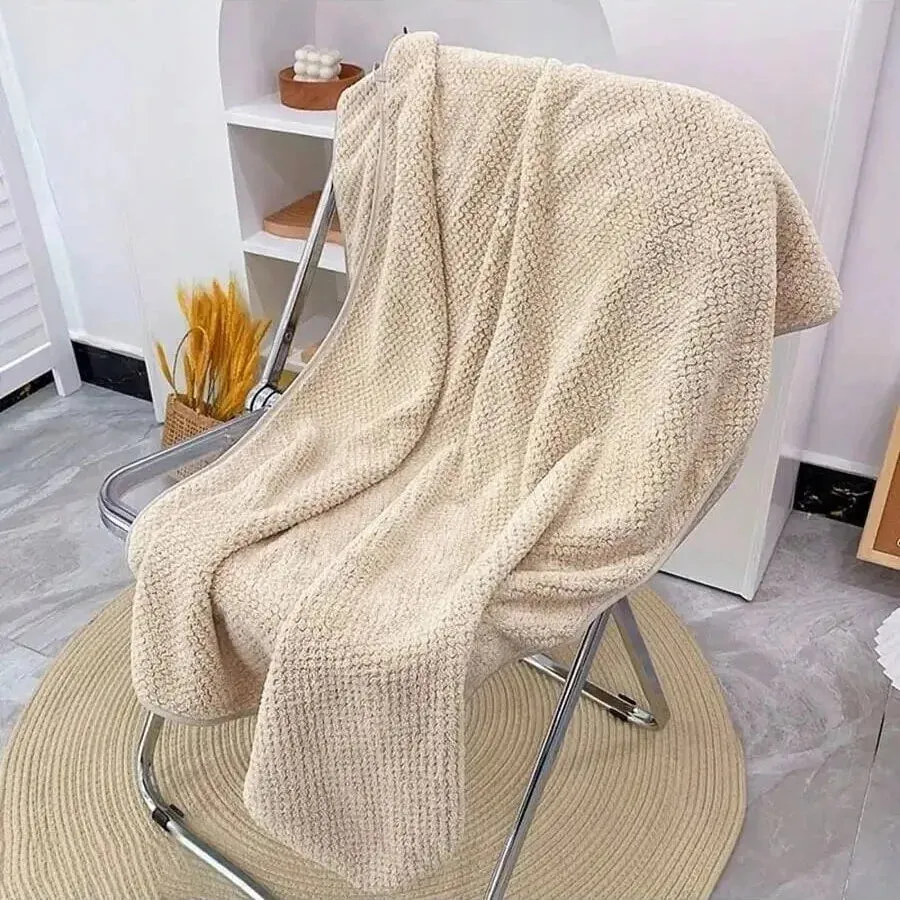 Baby Bath Towel Coral Velvet Soft Children Bath Towels Quick Drying Water Absorption Baby Bathroom Supplies for Beach 69cm*139cm