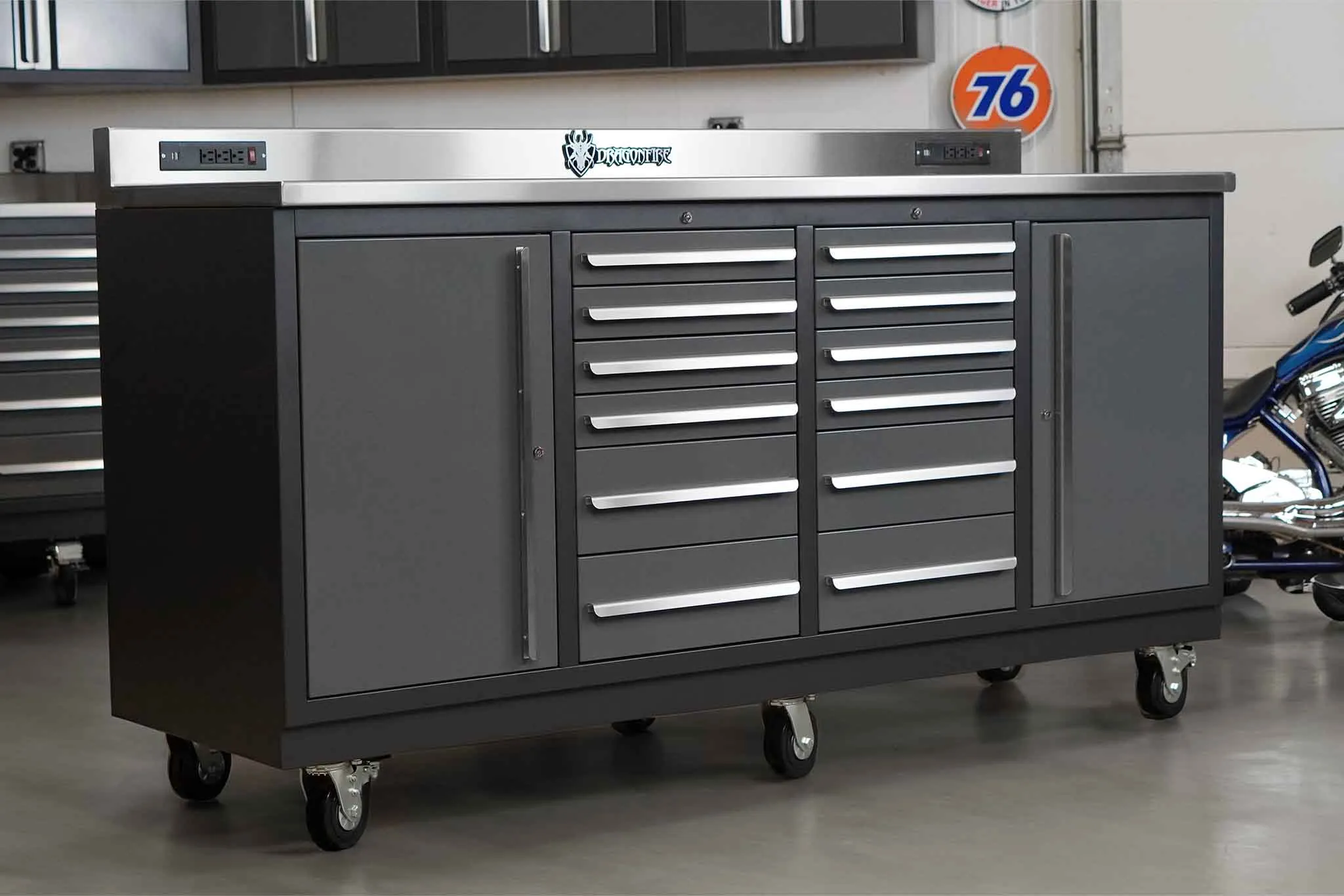 Dragonfire 12 Drawer Pro Series 7FT Workbench with Swappable Drawers