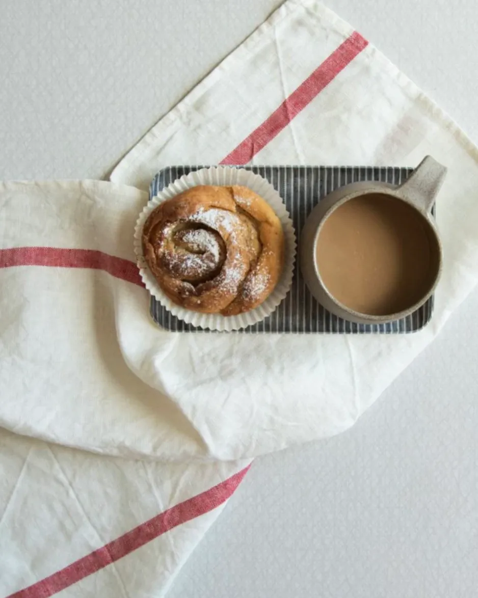 Fog Linen :: Kitchen Cloth, White w/Red Stripe
