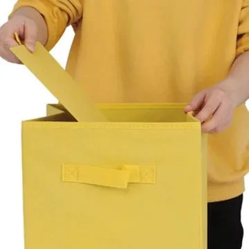 Foldable basket