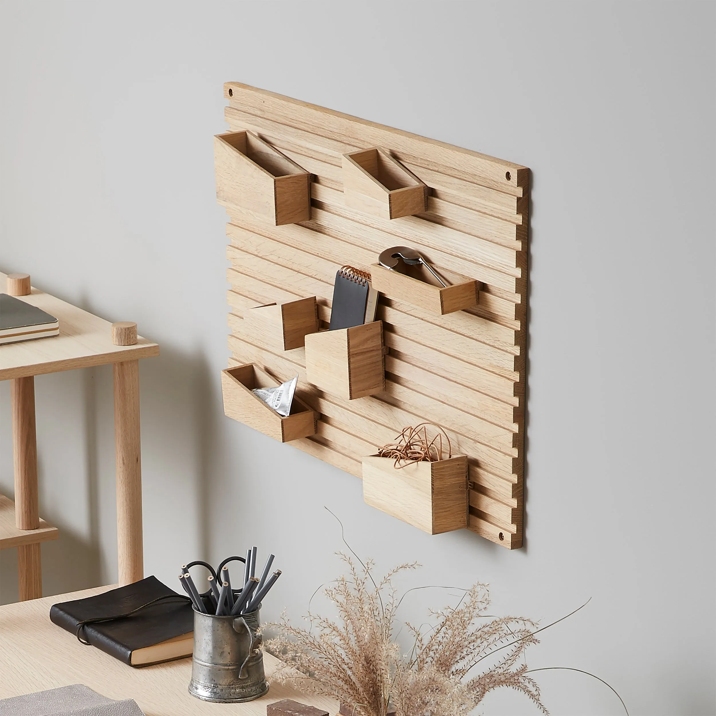 Input Wall Organizer