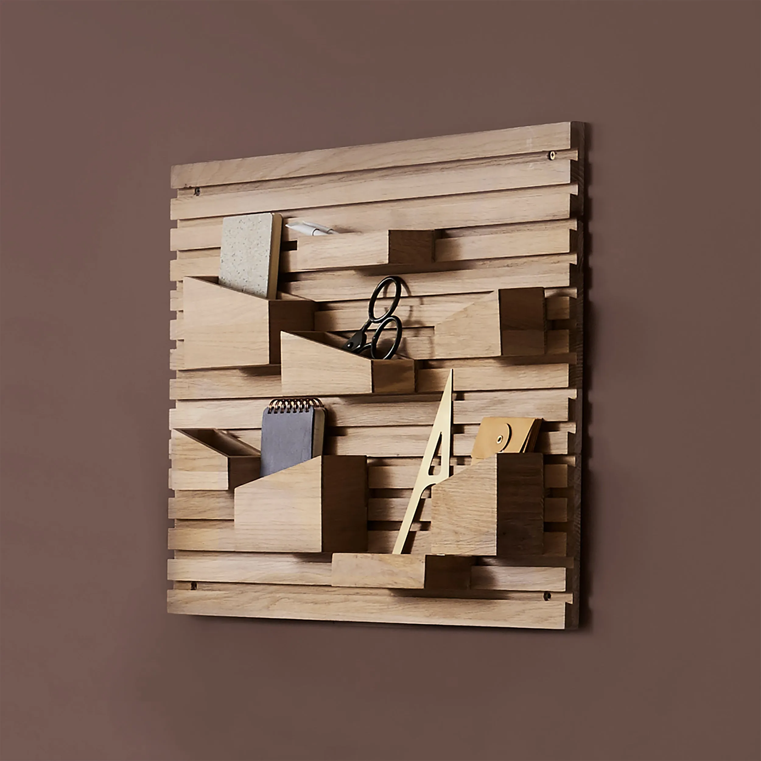 Input Wall Organizer