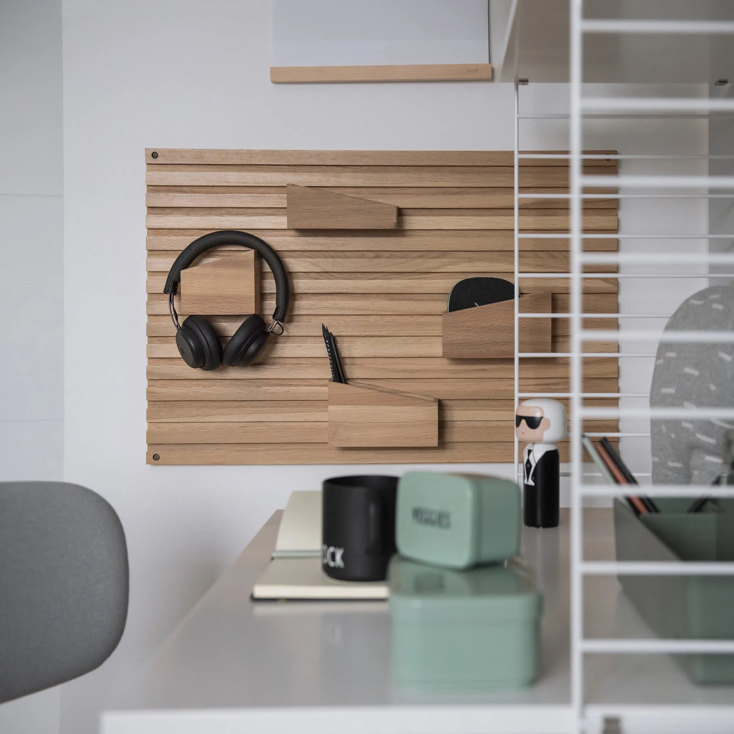 Input Wall Organizer