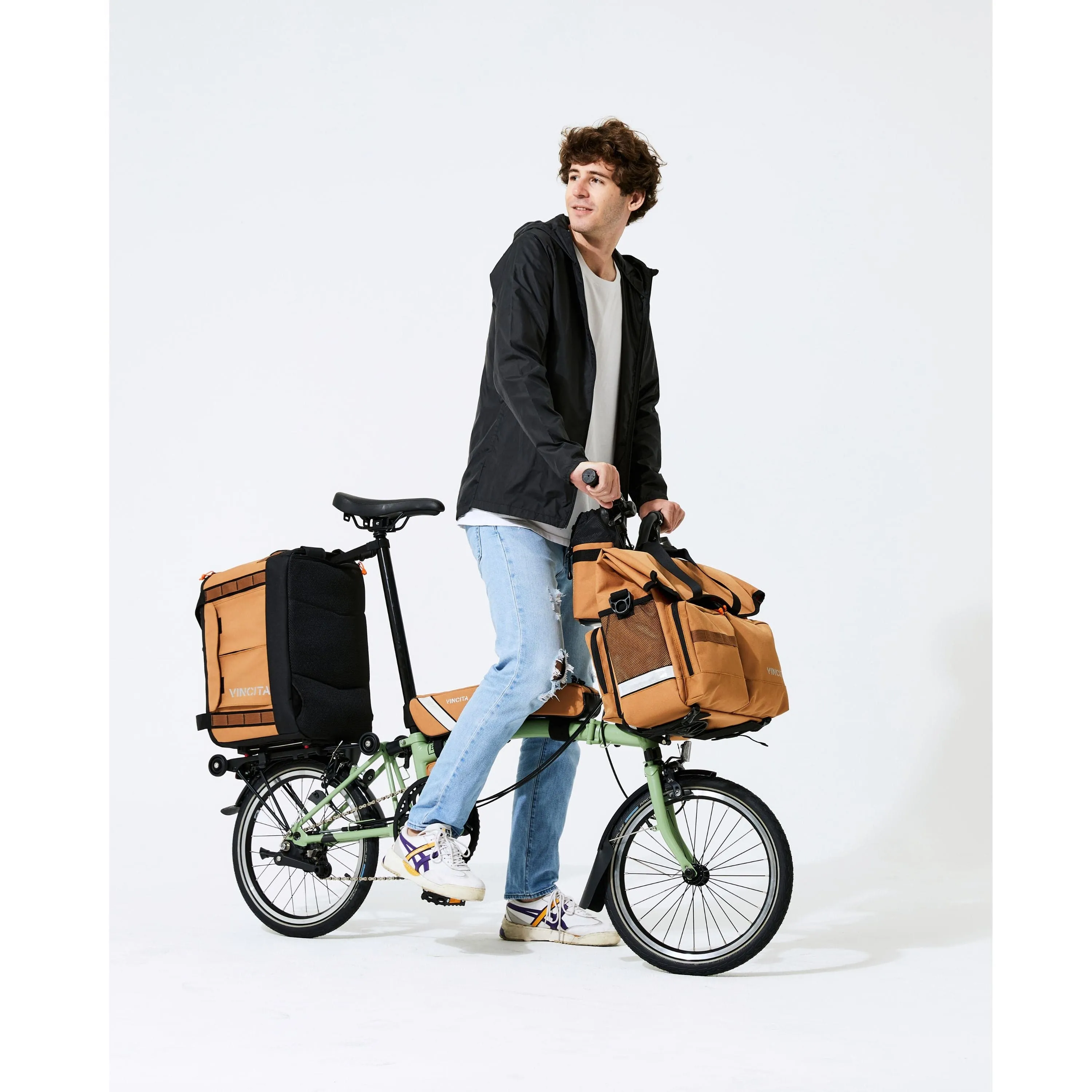 Voyage B.D.R. Bag