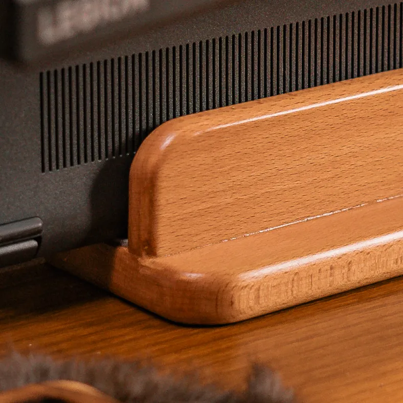 Wood MacBook Dock / holder